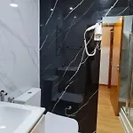 Pensión Bn Ghouse 3*