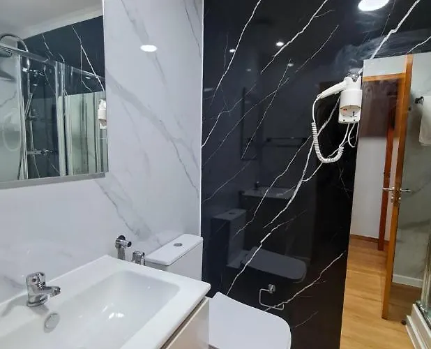 Bn Ghouse