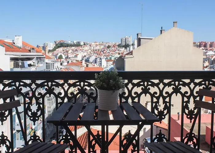 Bn Ghouse Konukevi Lisboa