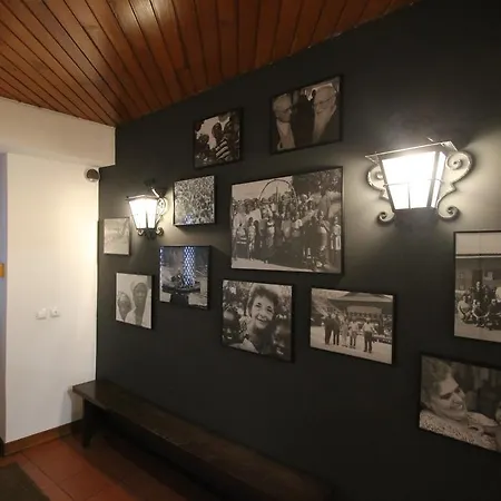 Πανσιόν Bn Ghouse 3*